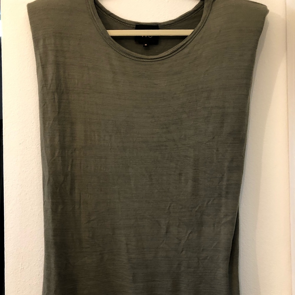 W5 Shoulder Padded Tee